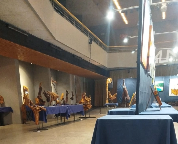 gabiart obra de arte Gentío